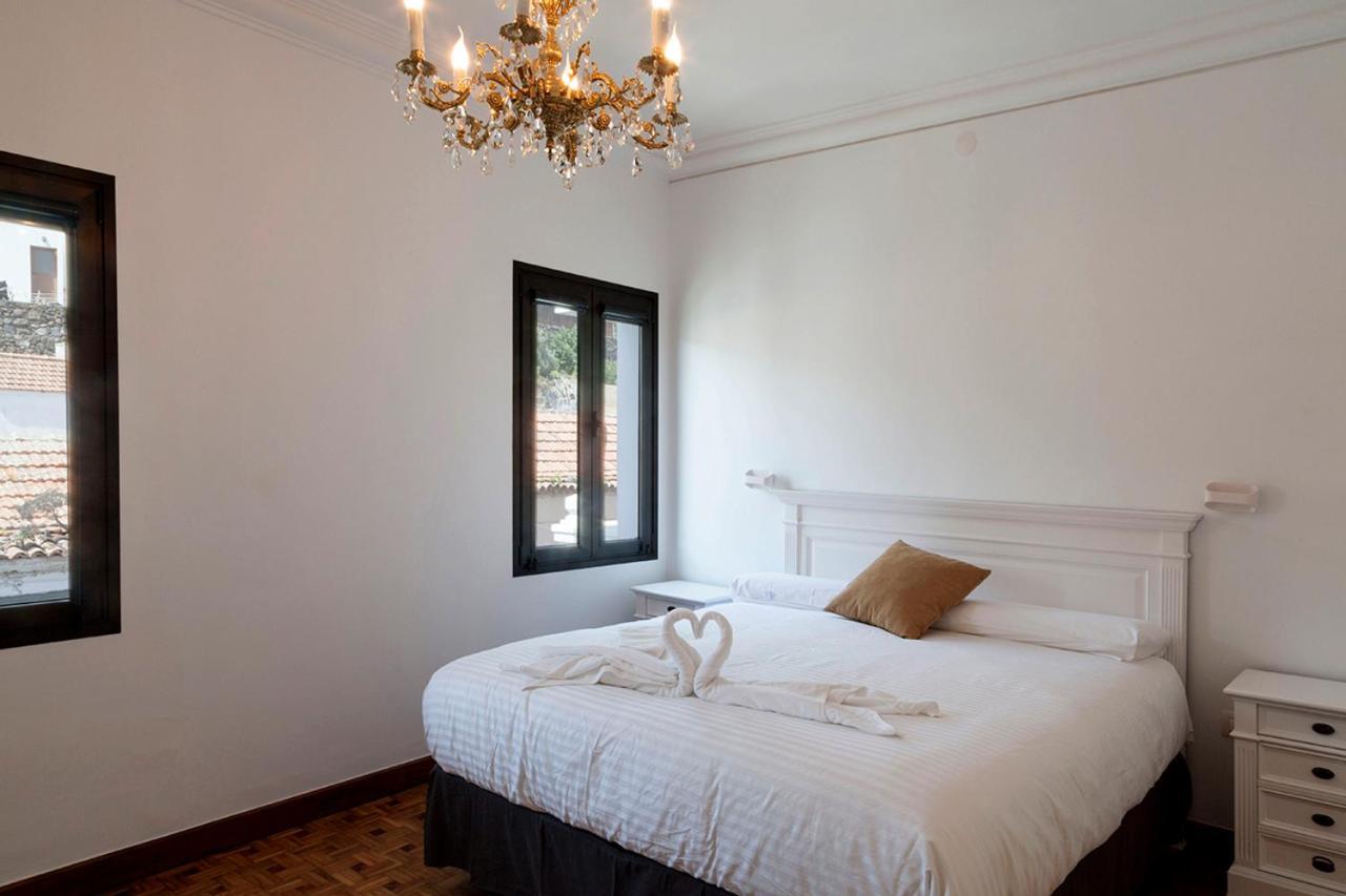 El Hierro Bed & Urban I *